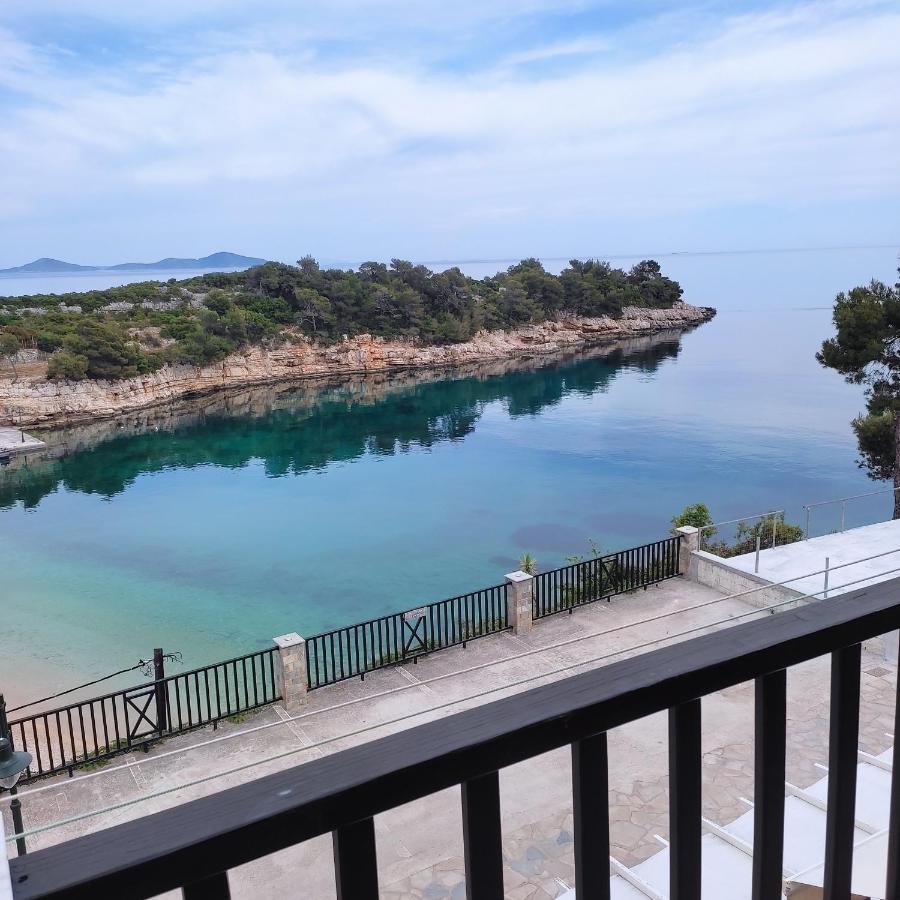 Apartmán Pansion Nikos Patitiri Exteriér fotografie