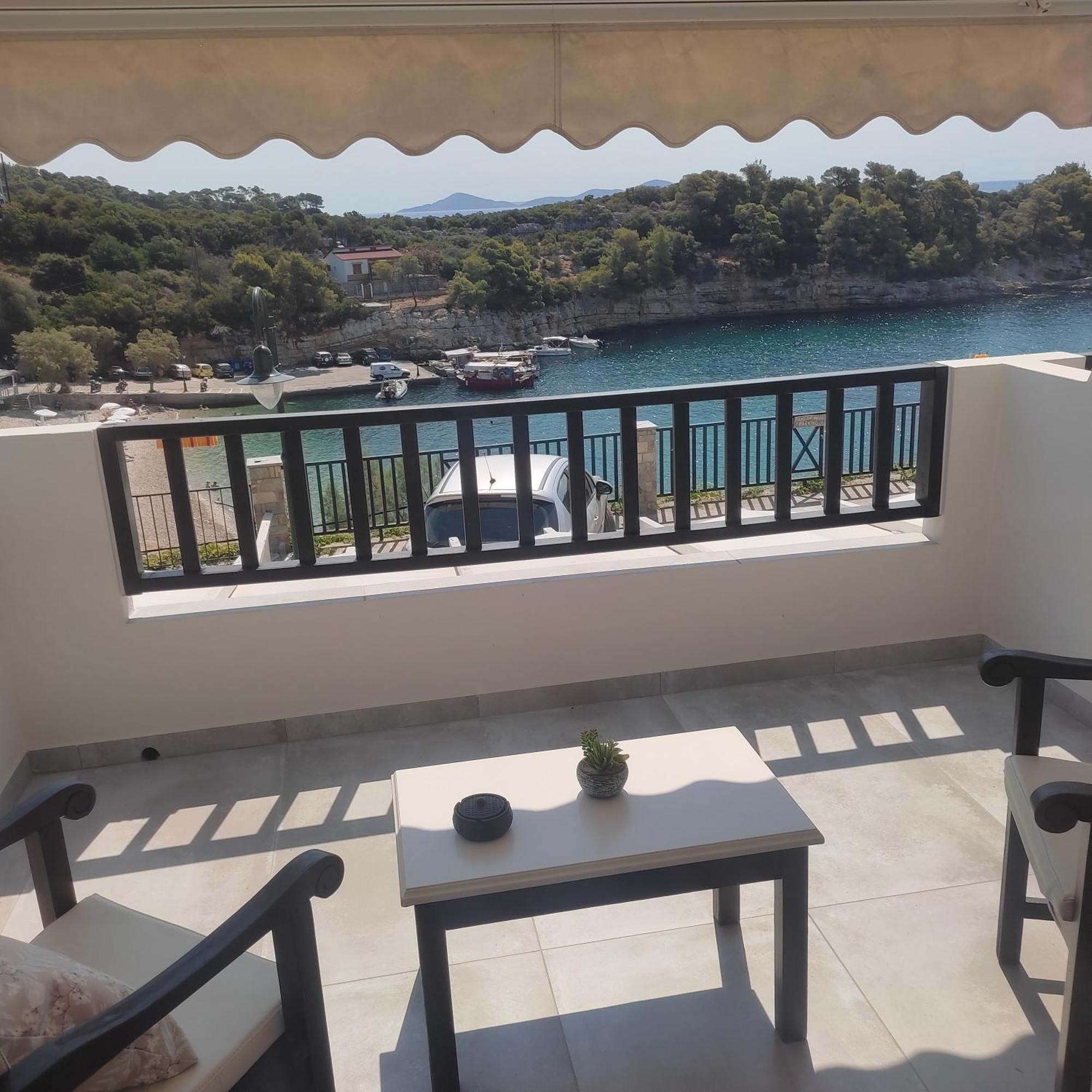 Apartmán Pansion Nikos Patitiri Exteriér fotografie